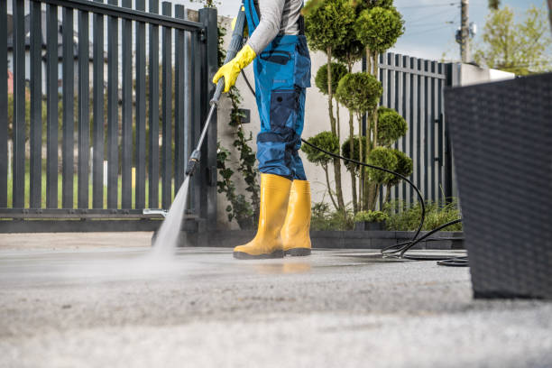 Best Garage Pressure Washing  in East Moriches, NY